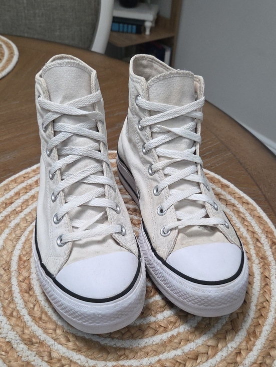 Converse Shoes - Converse All Star Lift Platform Hightop In White, Size 7.5